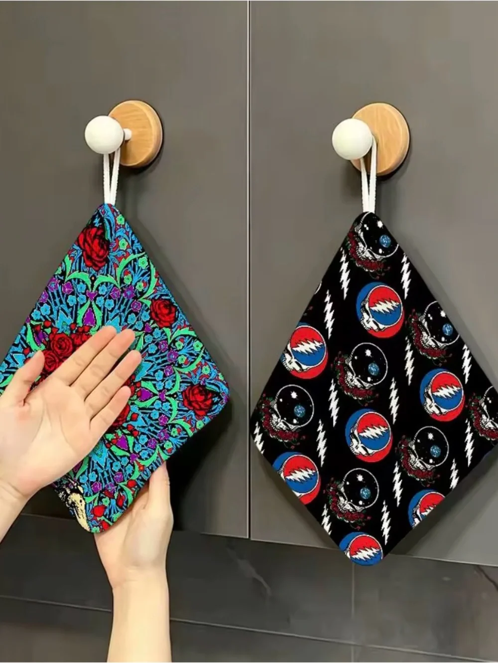 Grateful Dead Hanging Kitchen Towel, Polyester Cotton Material, Wear Resistant